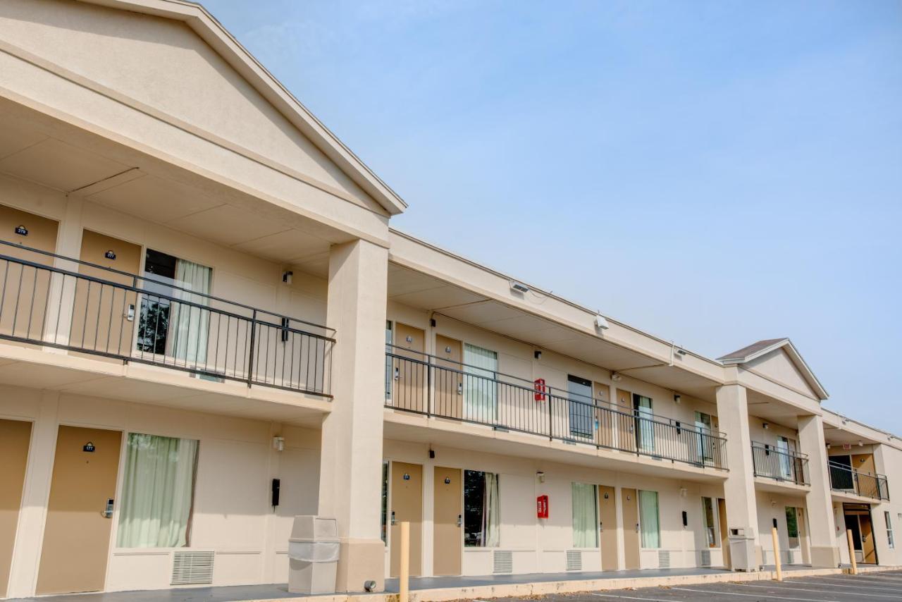 Days Inn By Wyndham St. Petersburg / Tampa Bay Area Pinellas Park Zewnętrze zdjęcie